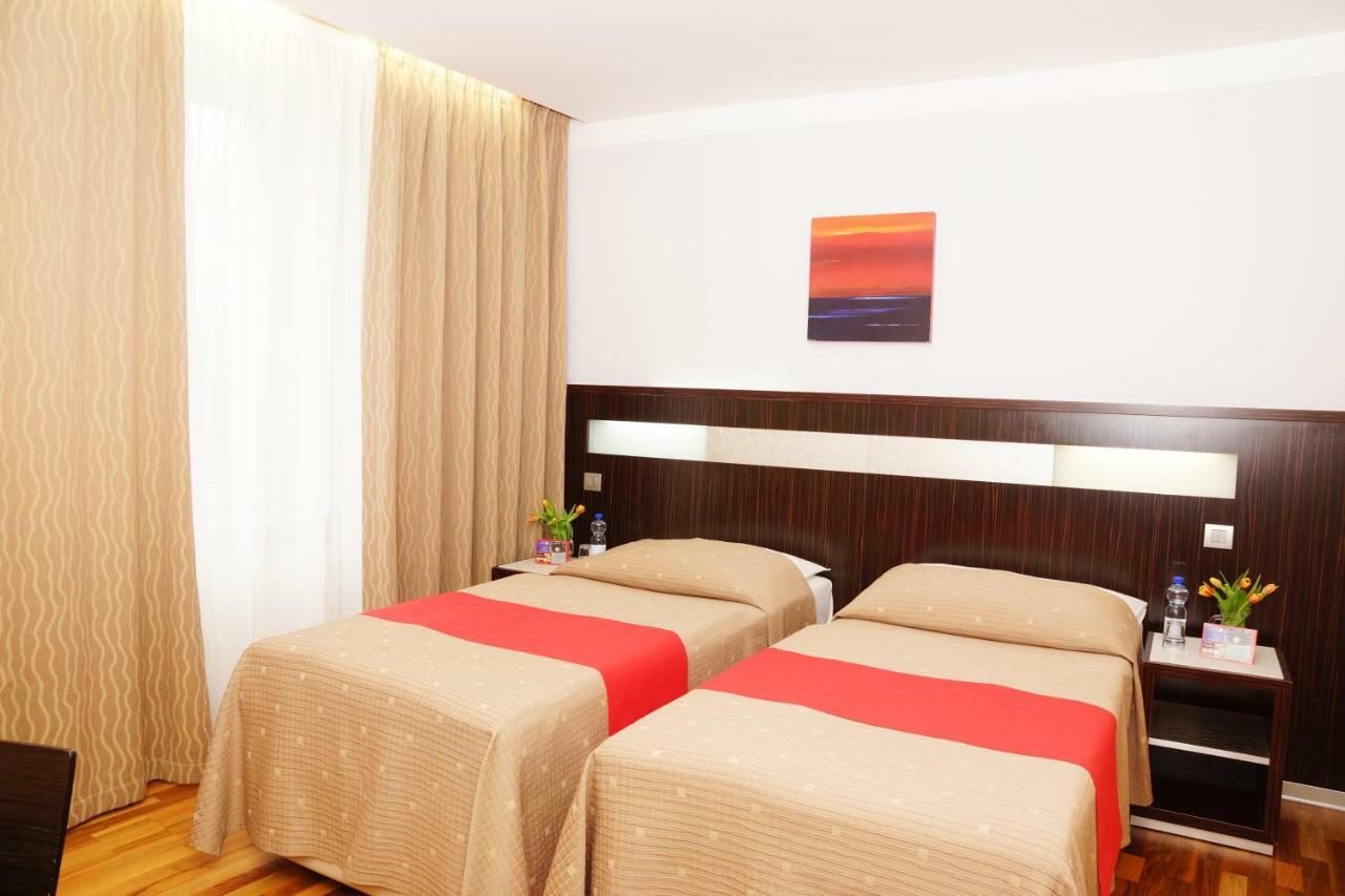 Galaxie Hotel Prague Extérieur photo